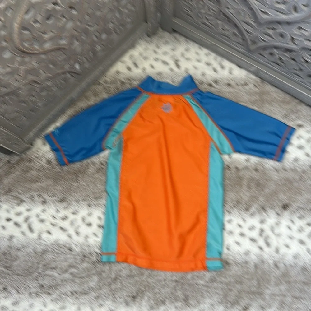 UV Skinz rashguard UPF 50 boys size 5T fish sharks tropical beach pool party